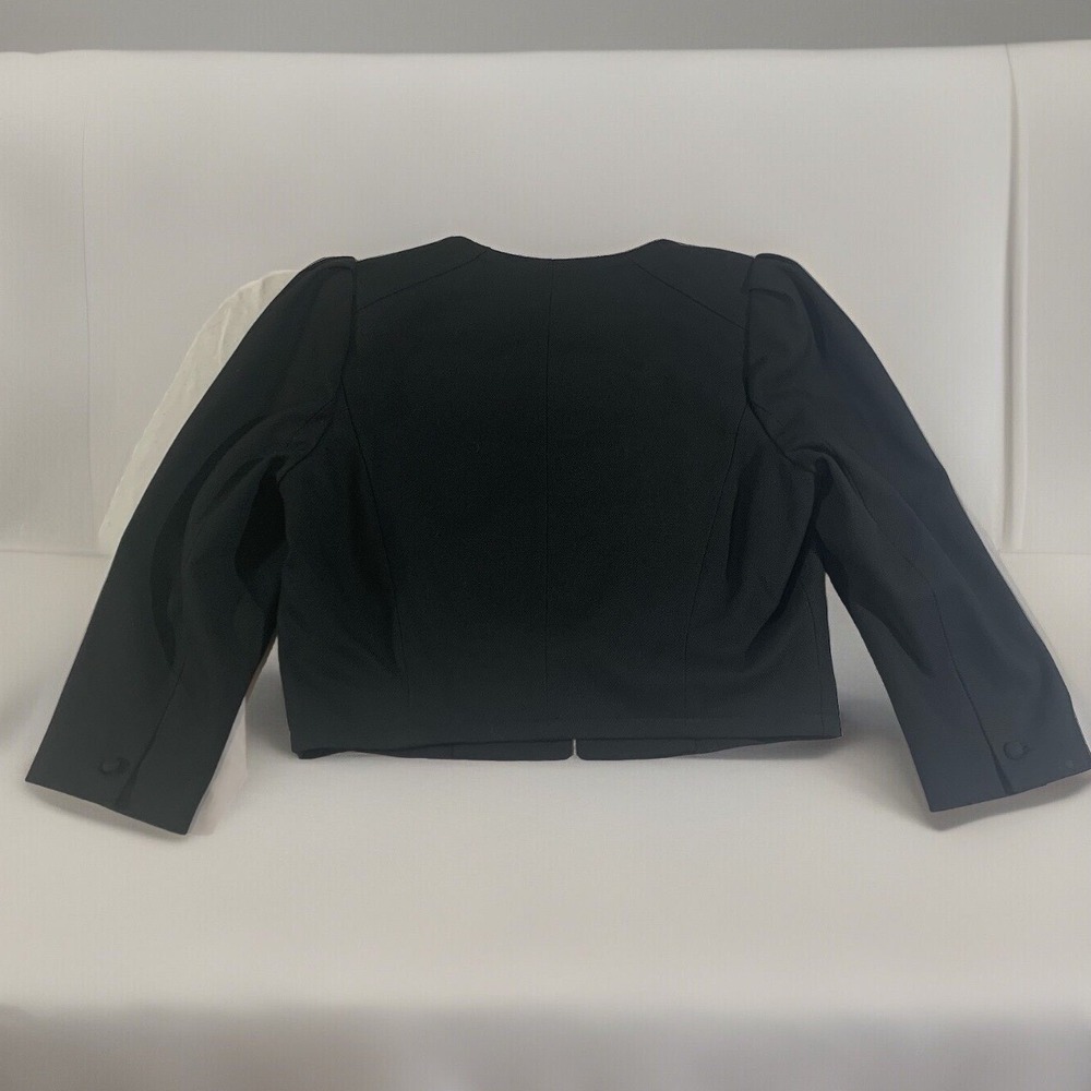 White House Black Market Blazer Womens 8 Black Cropped Puff Sleeve Hook Eye Chic - Picture 2 of 9